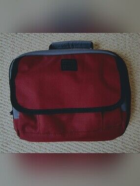 Denali Padded Tech & Travel Organizer Case - Burgundy Red